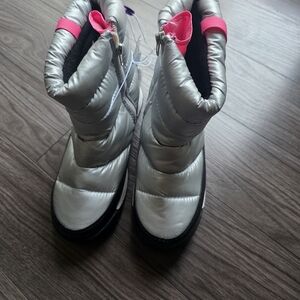 Silver and Pink Women's Winter Boots